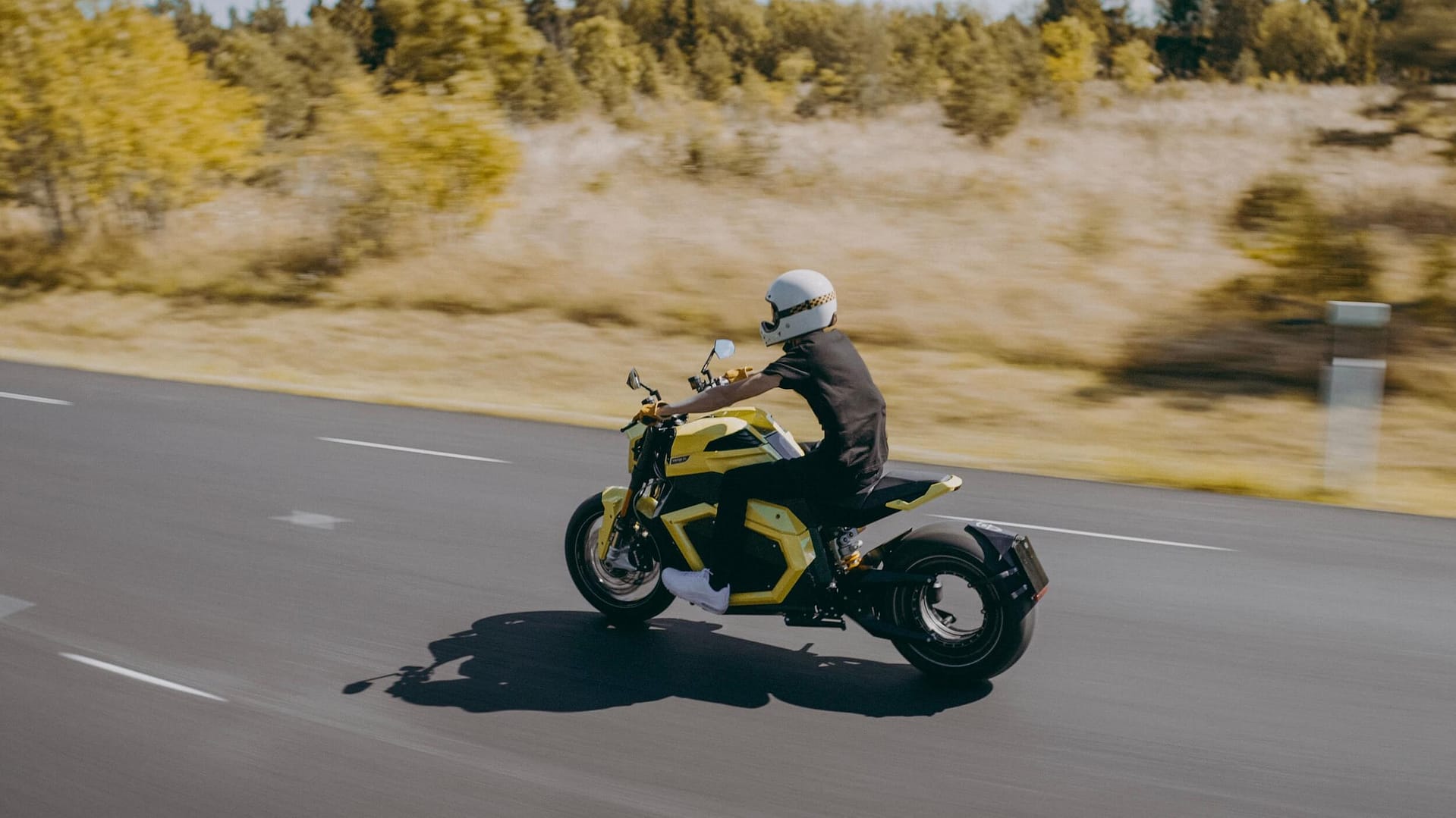 Verge Motorcycles becomes first electric motorcycle manufacturer to announce intention to utilise Tesla's CCS charging network